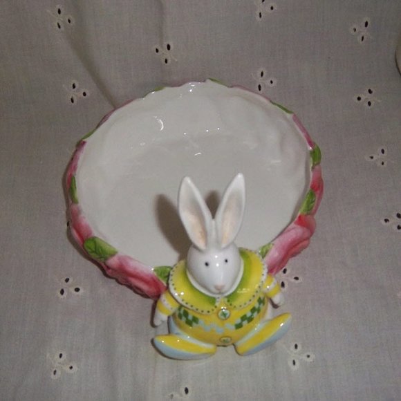 *LAST CALL* Department 56 ~ Bunny Candy Dish - Picture 1 of 3